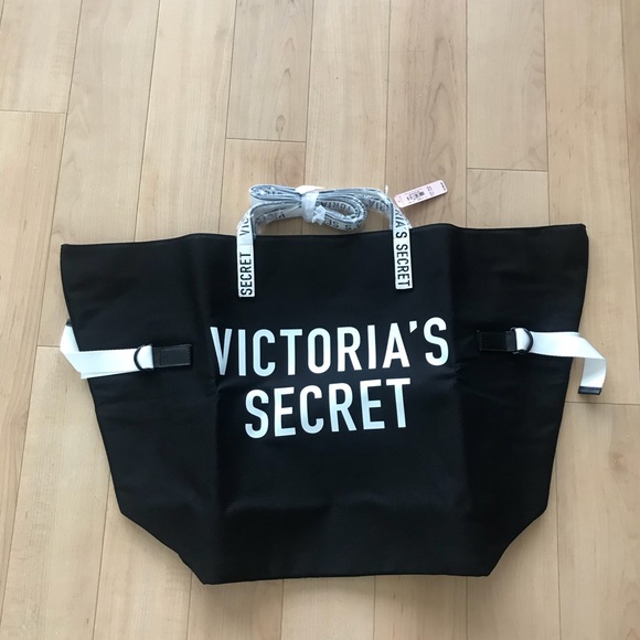 Vs Secret Overnight Bag - Picture 1 of 2